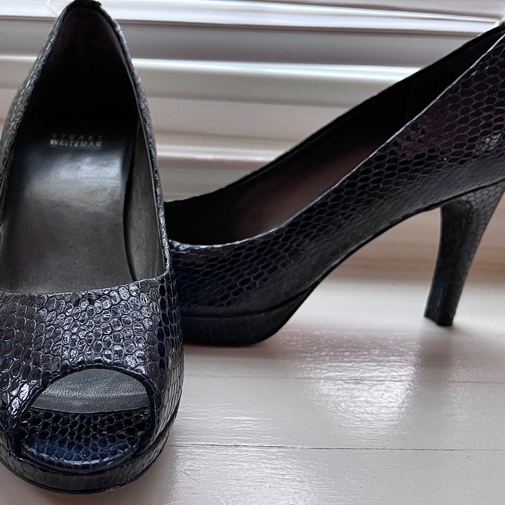 Stuart Weitzman Blue Snake Embossed Leather Peep Toe Heels- Size 9.5